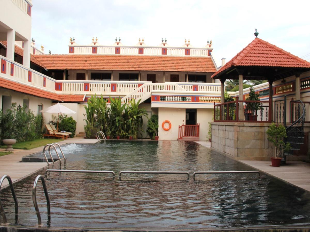 Chidambara Vilas - A Luxury Heritage Resort Kānādukāttān Extérieur photo